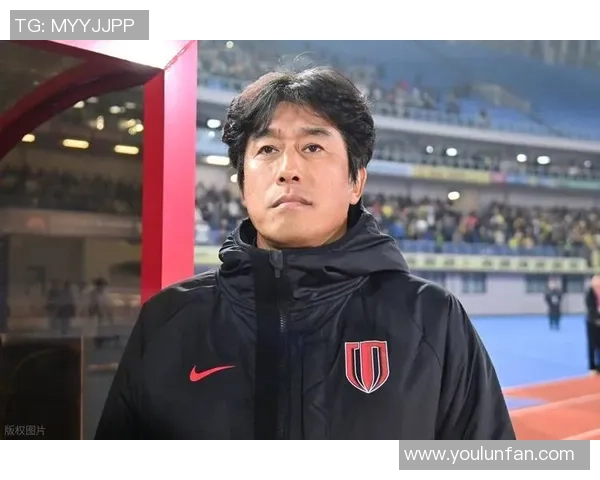 中国足球遭受严重波折！韩媒曝徐正源商洽告吹，将脱离成都蓉城